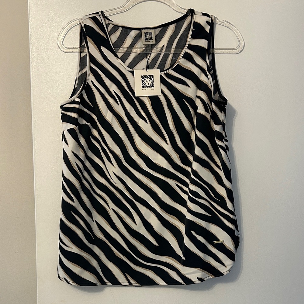 Anne Klein Zebra Print Sleeveless Top
Size M